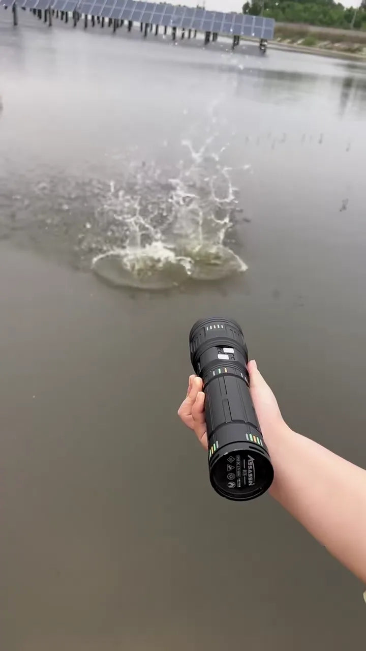Hands-on demonstration of a full-size flashlight outdoors